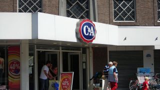 El bolso shopper de C&A de menos de 6 euros para llevar siempre por si compras cualquier cosa