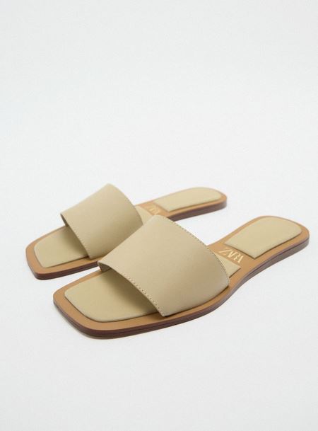Las sandalias planas de piel de Zara a precio ganga y que querrás en los dos colores básicos