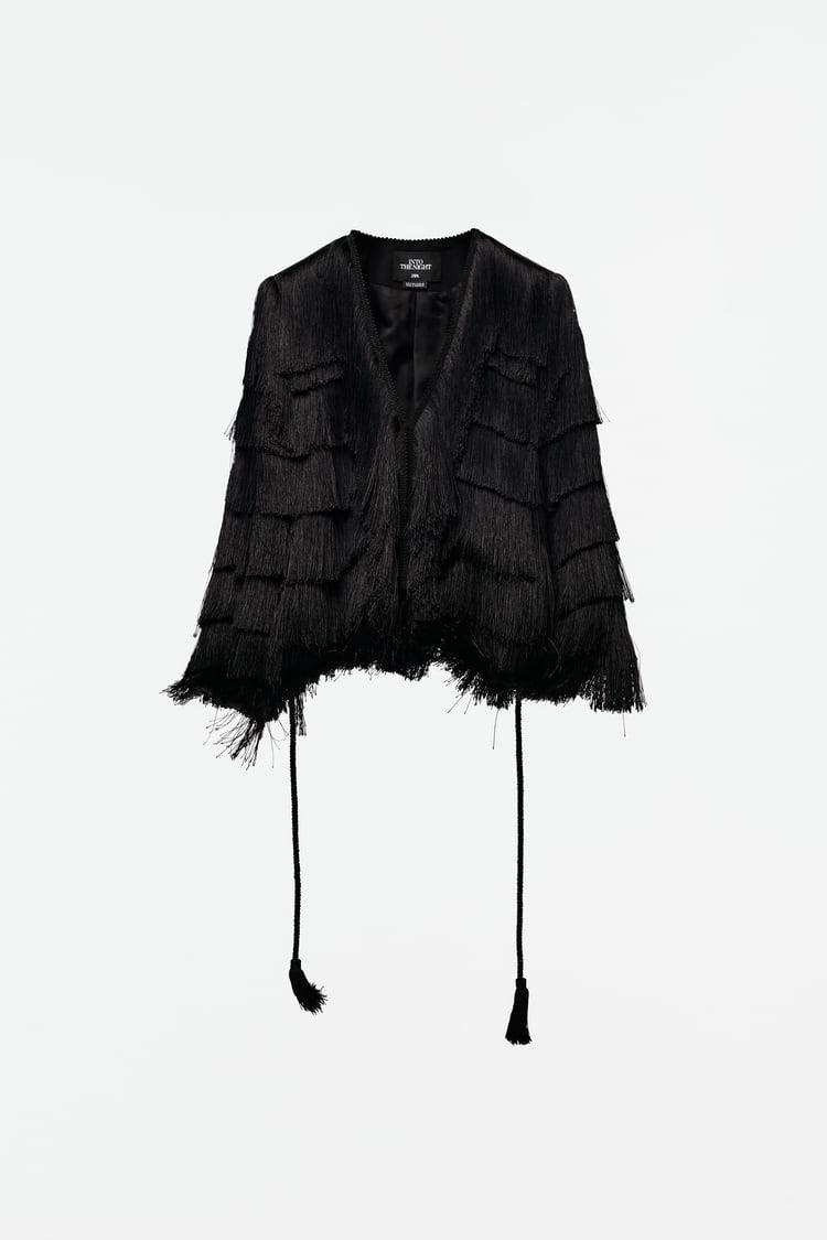 La chaqueta de flecos edición limitada de Zara que es el mejor fondo de armario que tendrás
