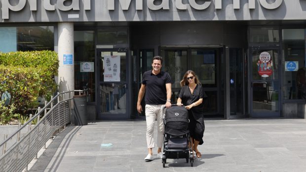 Ion Aramendi y María Amores, presentan a su hija Marieta / Gtres