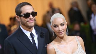 Kim Kardashian y Pete Davidson en la gala MET / Gtres