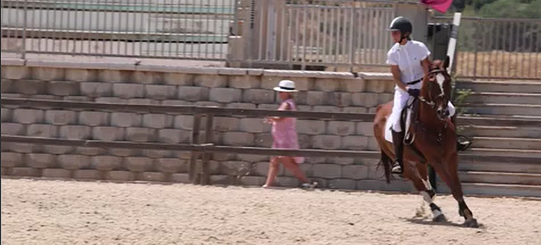 La infanta Elena, montando a caballo en Mijas / Gtres
