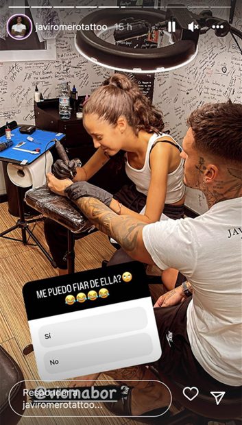 Victoria Federica tatuando / Instagram