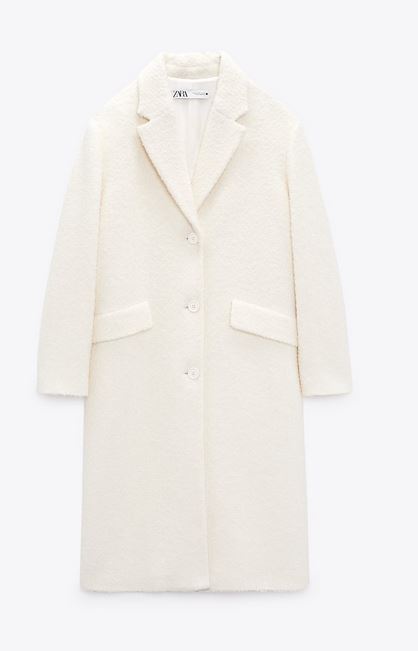 El abrigo de Zara de lana de color crudo que es un auténtico arte de la moda