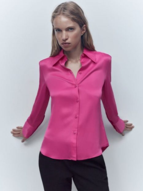 La blusa satinada de Zara que vas a en color rosa
