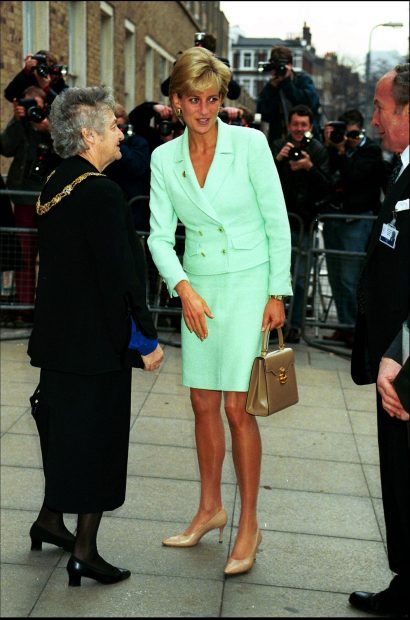 Diana de Gales vistiendo de Chanel / Gtres