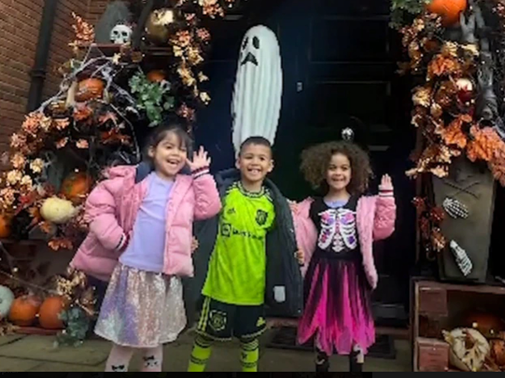 Los hijos de Georgina y Cristiano, con decoración de Halloween / Instagram