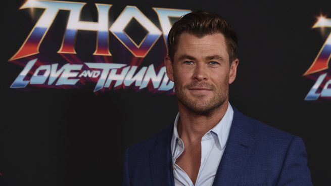 Chris Hemsworth posando / Gtres