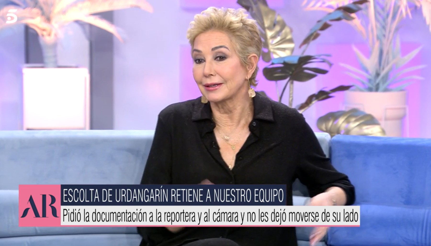 Ana Rosa Quintana, on the set / Mediaset