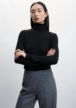 We have fallen in love with coats, sweaters and the basics this Black Friday at Mango