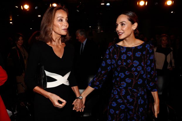 Isabel Preysler y Tamara Falcó de la mano / Gtres