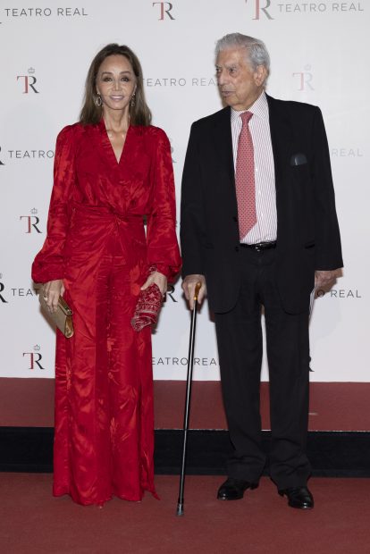 Mario Vargas Llosa e Isabel Preysler en un photocall / Gtres