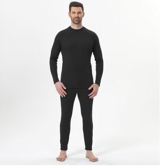 This Decathlon thermal sweater has several uses, it is used both for the snow and to avoid the cold