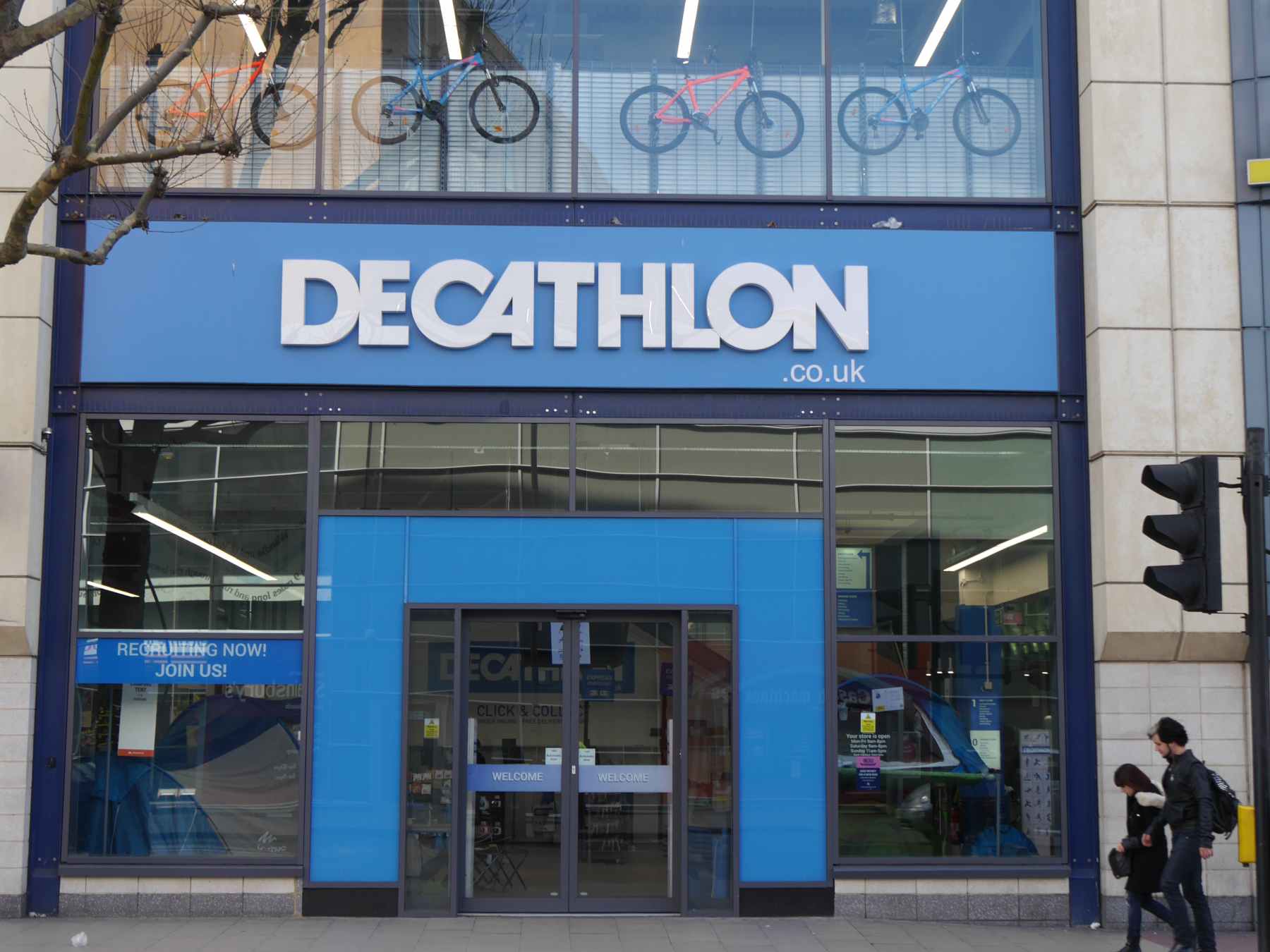 Decathlon nos prepara para la ola de frío con estas camisetas