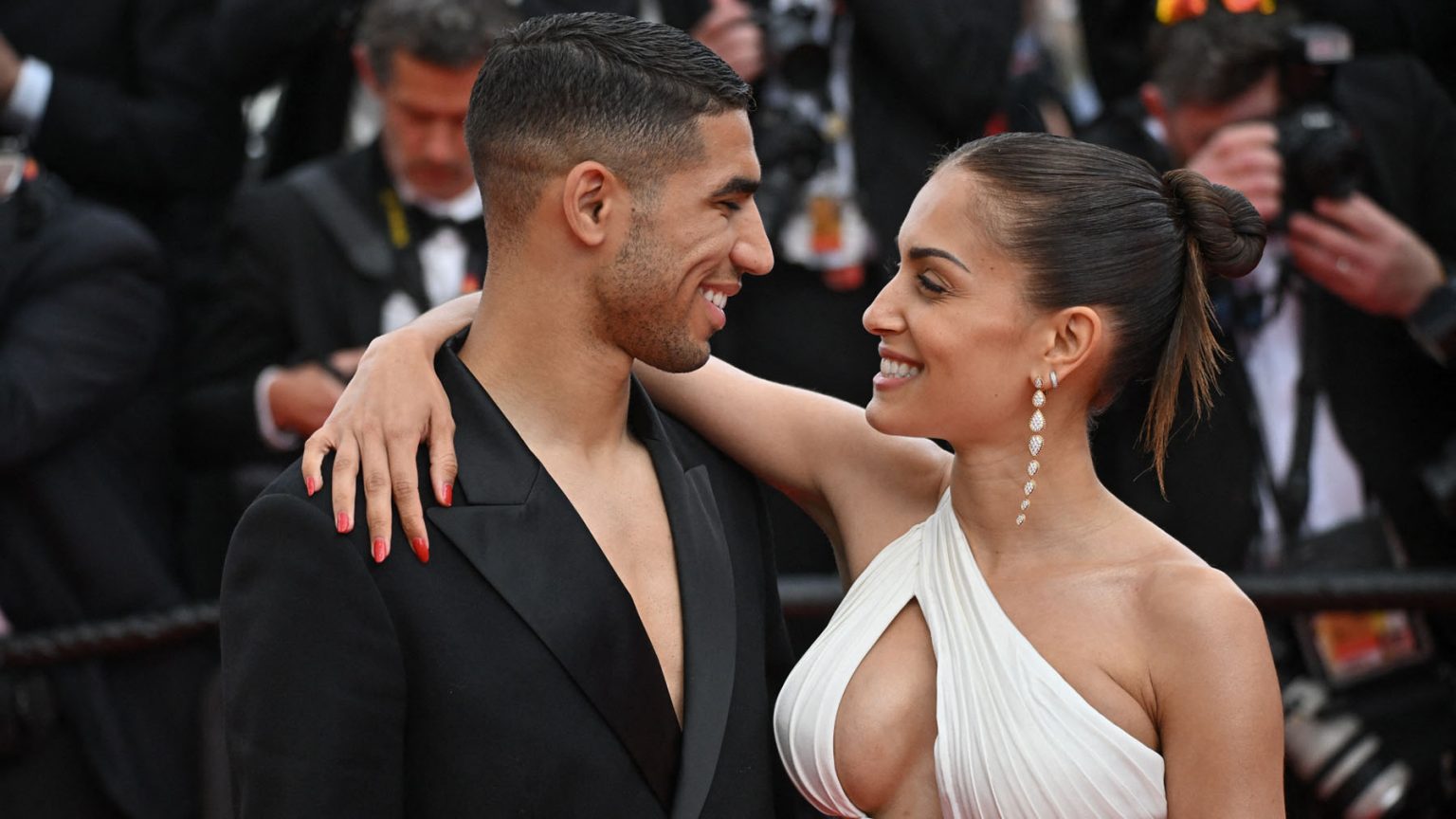 Hiba Abouk El Amuleto De Achraf Hakimi En Su Partido Contra Espa a