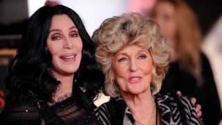La cantante Cher y su madre juntas. / Gtres