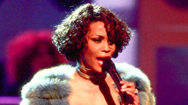 Whitney Houston cantando / Gtres