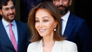 Isabel Preysler sonriendo / Gtres