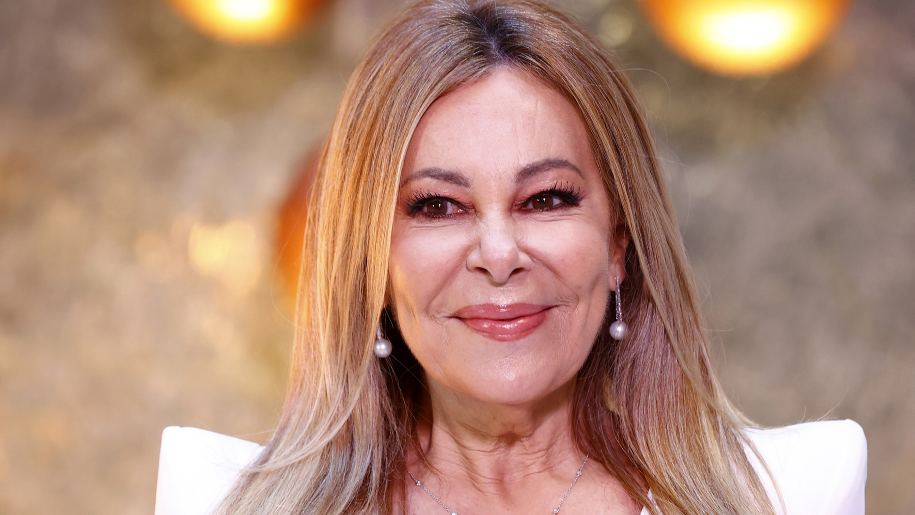 Alta tensión entre los seres queridos de Ana Obregón: los bandos de una filtración que todos niegan