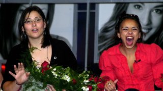 Las cantantes Chenoa y Rosa López en una rueda de prensa.