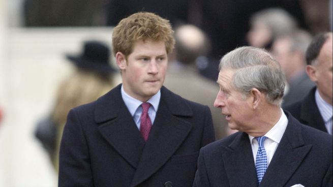 Carlos III y el Príncipe Enrique en 2009 / Gtres