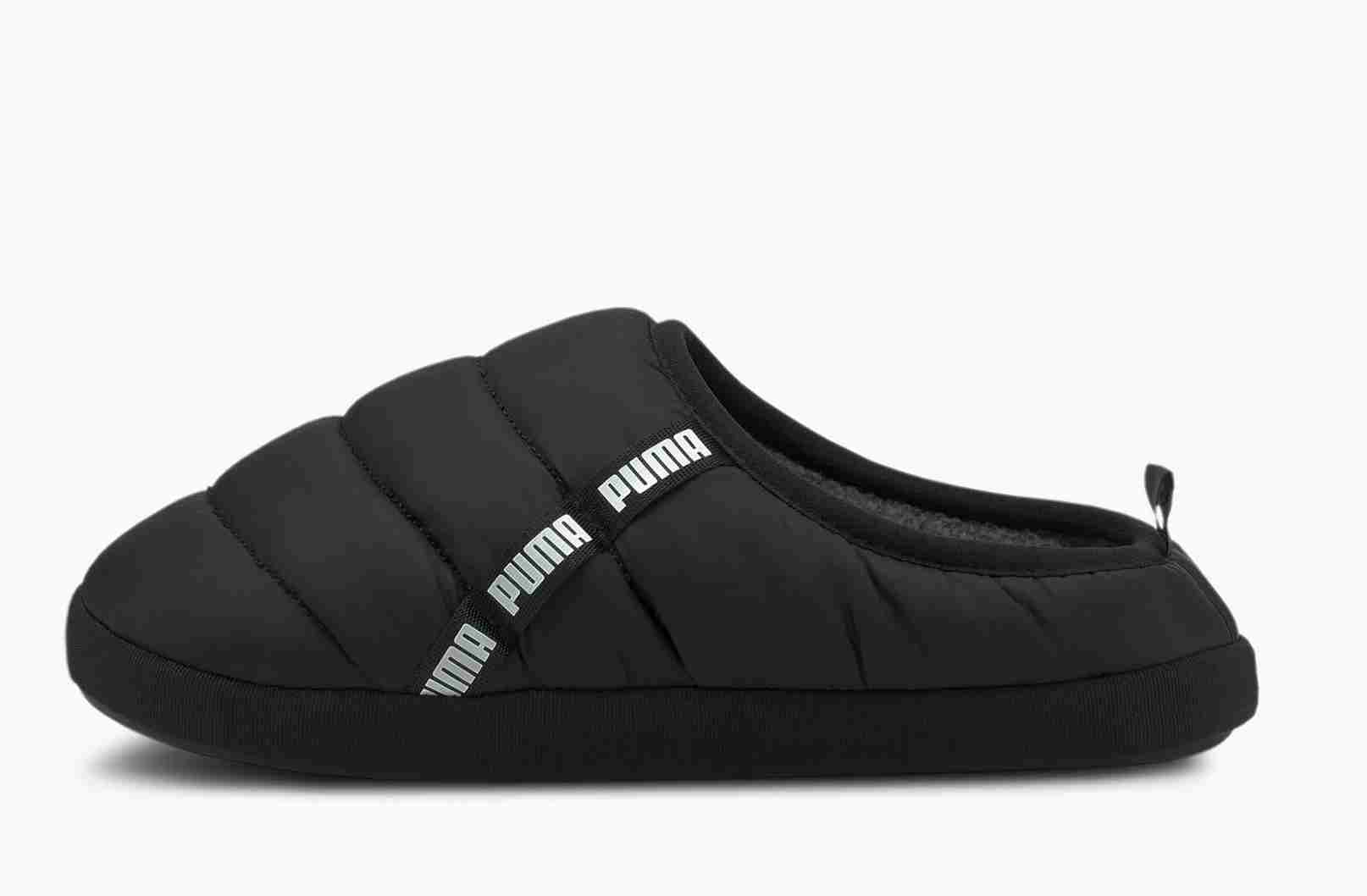 Hailey Barber pone de moda los zapatos de farmacia: te contamos dónde comprarlos