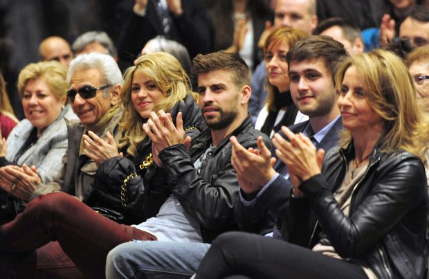 Shakira junto a la familia de su ex pareja. / Gtres