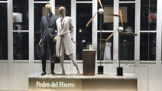 Pedro del Hierro rebaja el vestido que hace cintura de avispa por menos de 50 euros