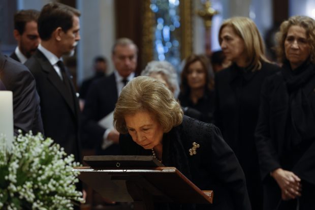La Reina Sofía en el funeral de Constantino de Grecia / Gtres