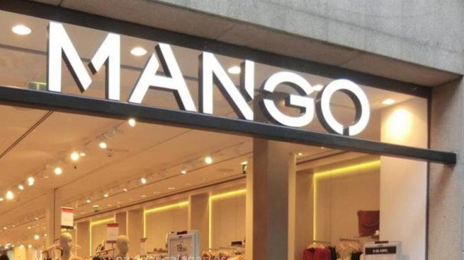 Los vaqueros de Mango que toda influencer usa y que pega con todo