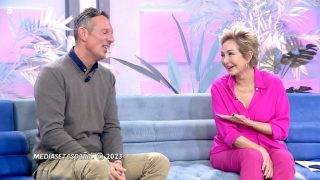 Ana Rosa Quintana y Joaquín Prat en ‘El Programa de Ana Rosa’. / Telecinco
