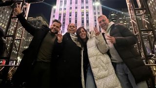 Isabel Pantoja, Anabel y el resto del equipo en Nueva York. / Instagram