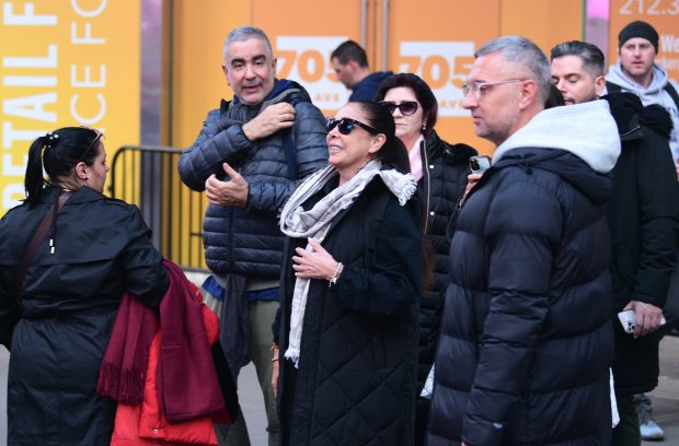 Kiko Rivera se rinde a su madre, mientras la tonadillera se marca un shopping en la Gran Manzana