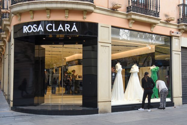 Nueva tienda Rosa Clará en Córdoba. / Gtres