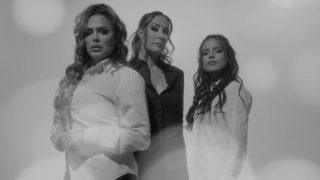 Chayo Mohedano, Gloria Camila y Amor Romeira / Youtube