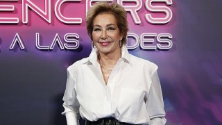 Ana Rosa Quintana en el estreno de ‘Influencers: sobrevivir a las redes’. / Gtres