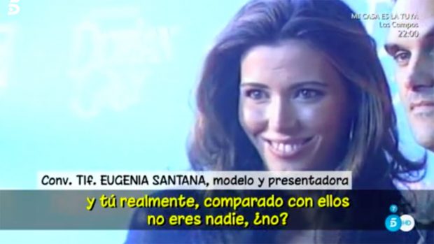 Eugenia Santana entrando en una llamada en 'Sálvame' / Telecinco