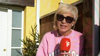 Ana María Aldón en una conexión con ‘Fiesta’. / Mediaset