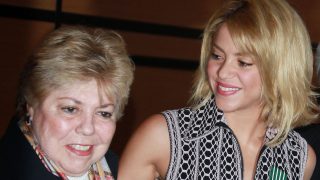 Shakira junto a su madre, Nidia Ripoll. / Gtres