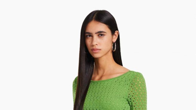 El vestido de crochet de Bershka que debes tener en tu armario: un básico que utilizarás todo el verano