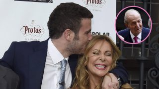 Ana Obregón, Aless Lequio y Juan Carlos I. / Gtres