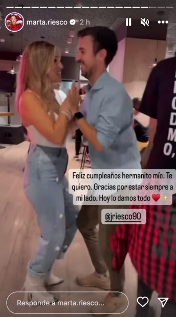Marta Riesco felicita a su hermano / Instagram