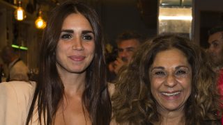 Elena Furiase y Lolita Flores en una presentación. / Gtres