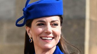 Catalina Middleton vestida de azul. / Gtres