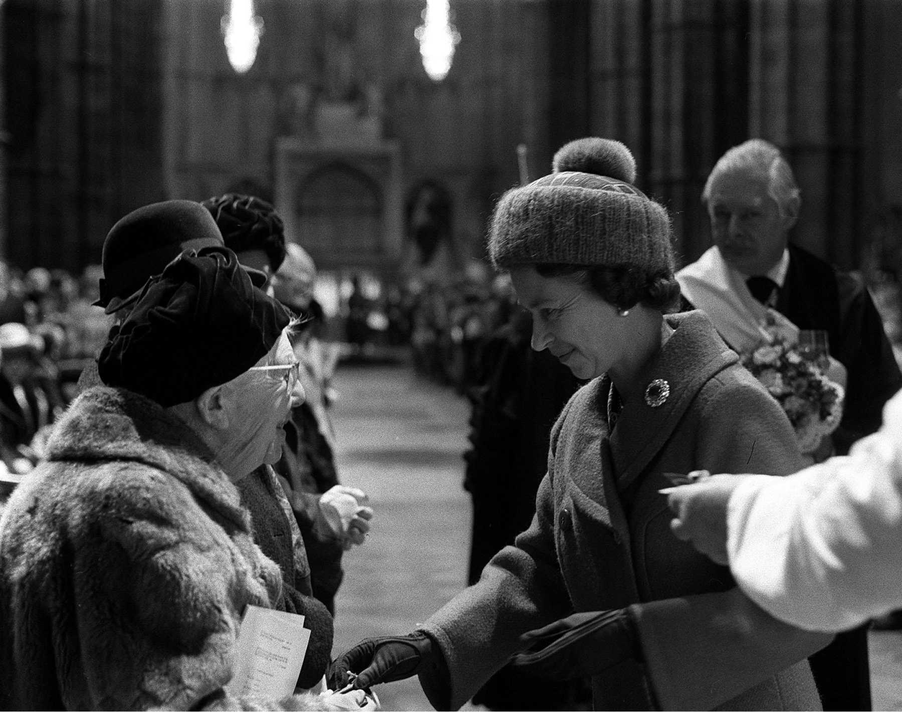 La Reina Isabel II de Inglaterra en la Abadía de Westminster / Gtres