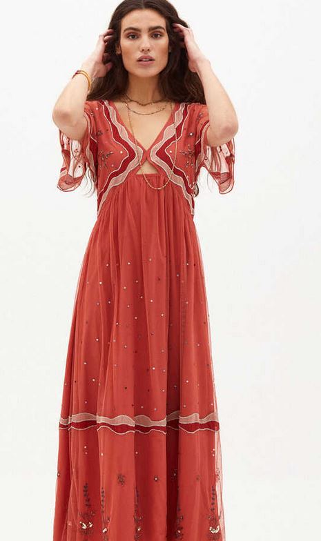 El vestido más increíble de la temporada sólo lo vas a encontrar en Hoss: le sienta bien a todas