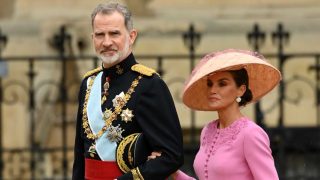 Los reyes Felipe y Letizia en el día de la coronación de Carlos III / Gtres