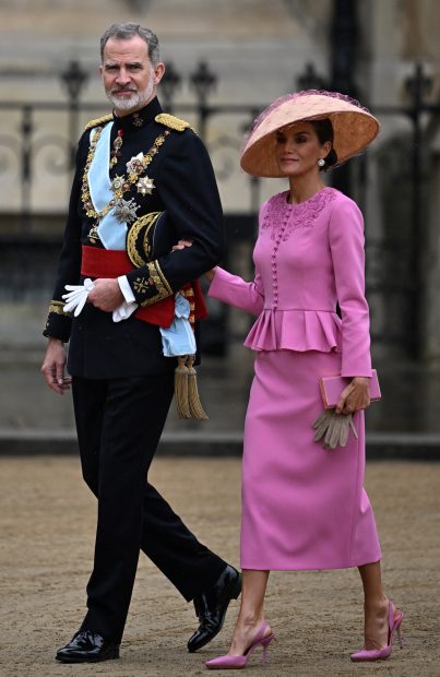 El Rey Felipe y la Reina Letizia en la coronación de Carlos III / Gtres