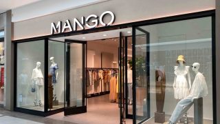 Así son las cuñas del Mango Outlet que todas se están comprando: cómodas y elegantes