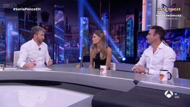 Pablo Motos, Ana Soria y Enrique Ponce en 'El Hormiguero'. / Antena 3
